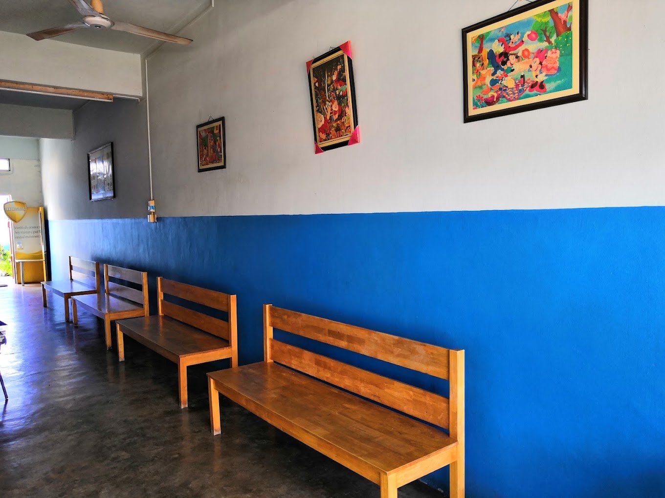 Klinik Aman medical skin treatment clinic dispensary, Pokok Sena